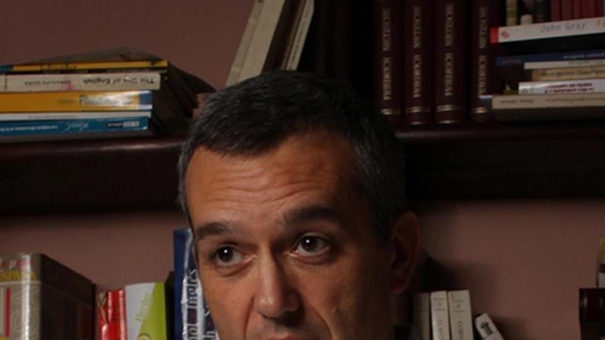 Xavier Coller, es Catedrático de Sociología de la Universidad Pablo de Olavide. 