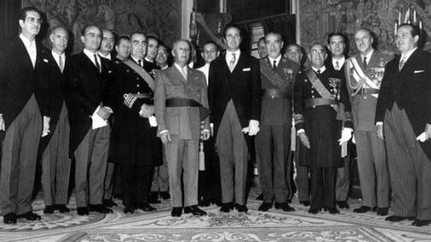 Franco y sus ministros.