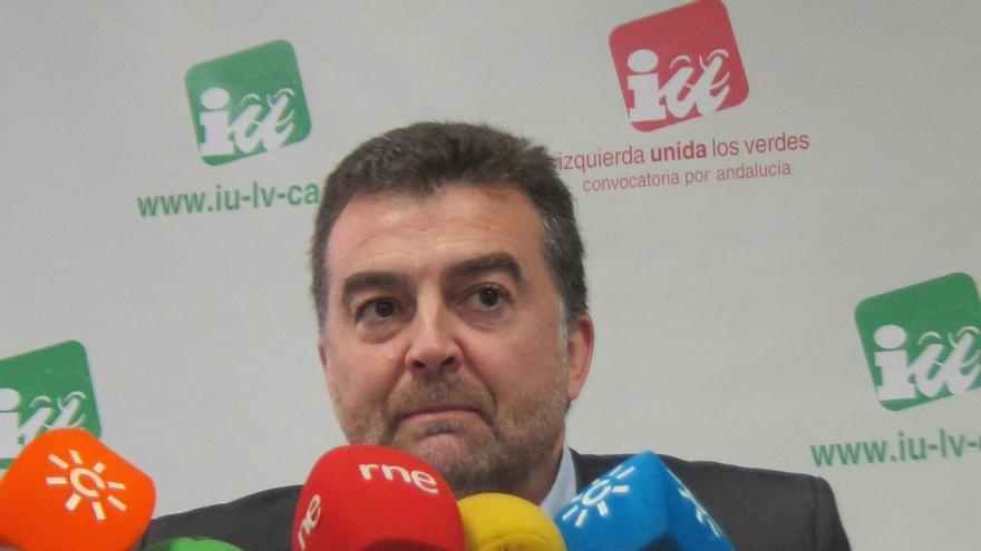 Maíllo (IU), convencido de que García y el Consejo Local actuarán "en coherencia" con los estatutos
