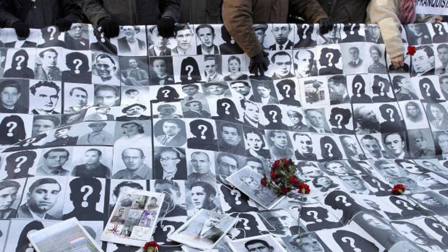 Fotografías de desaparecidos en el franquismo (Efe)