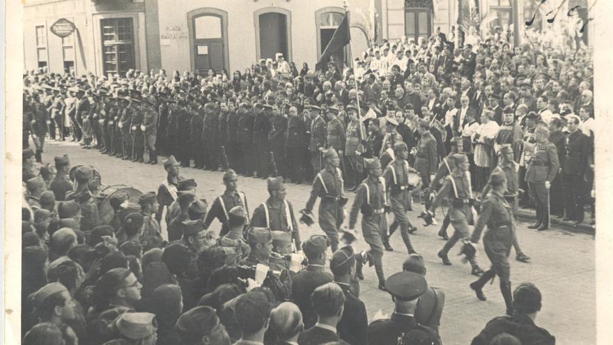 Nuevas fotografías de la Guerra Civil halladas en el municipio de Arucas