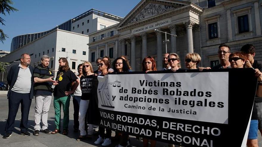El PE recomienda a España crear un banco de ADN para casos de bebés robados