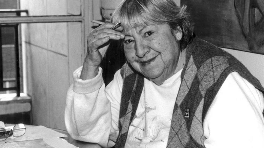 El centenario de Gloria Fuertes sacan del olvido a la poeta