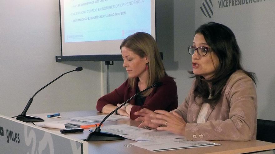 La vicepresidenta del Consell, Mónica Oltra, junto a la secretaria autonómica Clara Ferrando