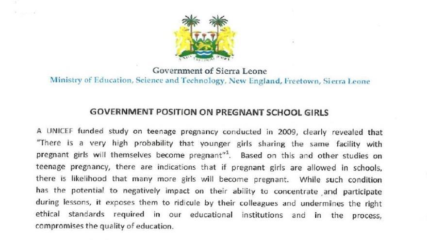 Carta del Ministerio de Educación de Sierra Leona en la que explica los motivos para excluir de las aulas a las adolescentes embarazadas. 
