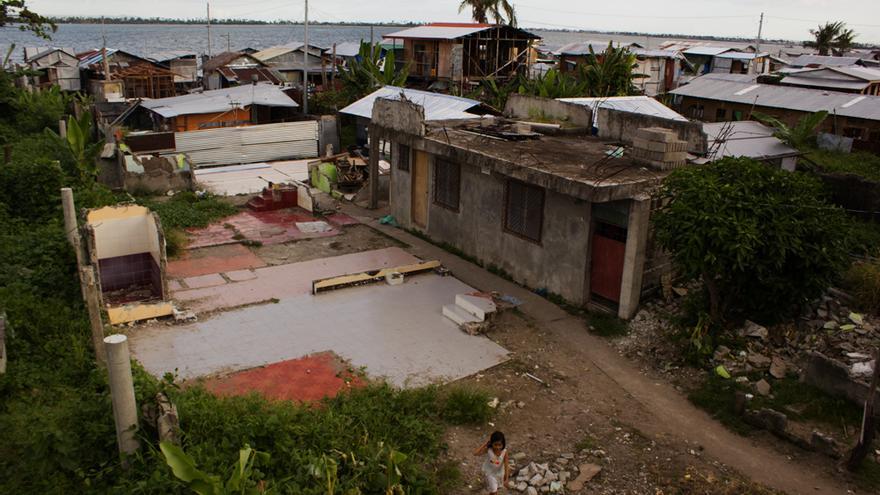 El barangay de Magallanes fue uno de los más afectados por el ciclón en Tacloban. Foto: Carlos Sardiña Galache.