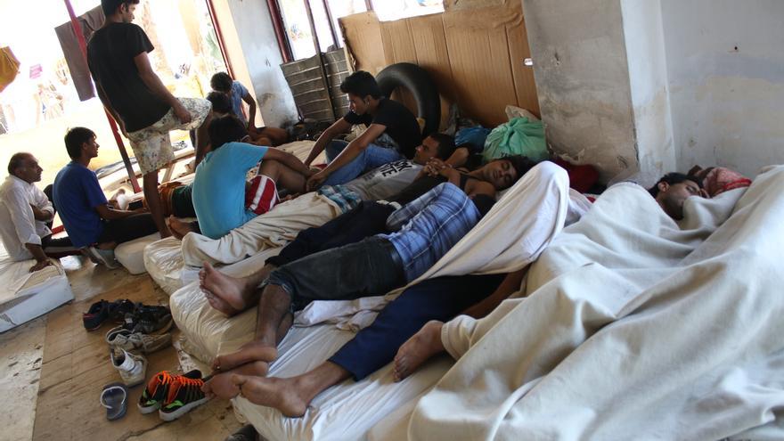 Refugiados e inmigrantes en un hotel abandonado de la Isa de Kos/ Aitor Sáez