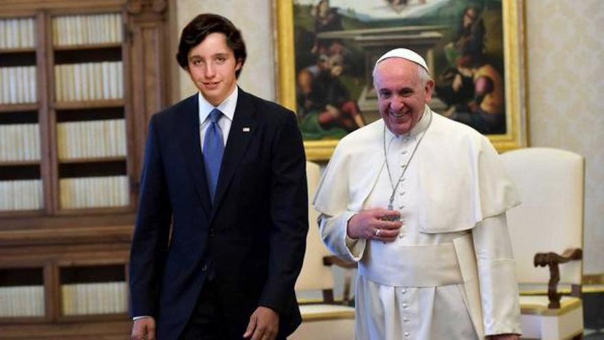 Nico se va al Vaticano