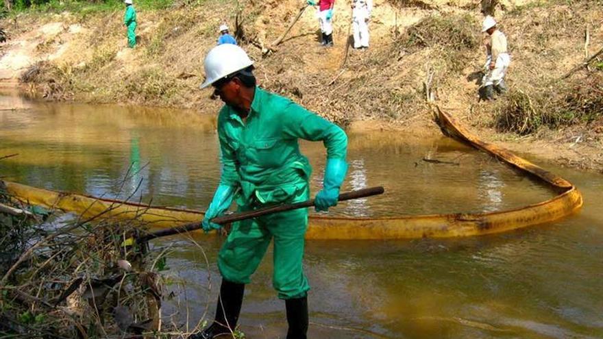 Derrame de petróleo en Perú equivale a 600 barriles, informó ente supervisor