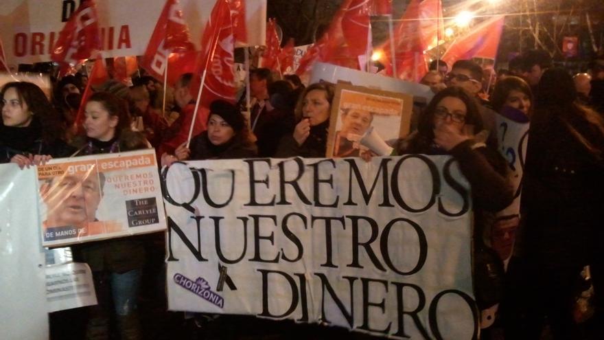 Trabajadores de Orizonia se concentran frente al Ministerio contra el "saqueo" del grupo