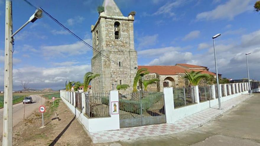 Iglesia de Santa Margarita, en Mengabril / Google Maps
