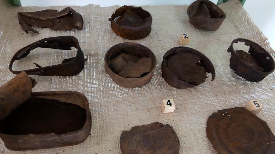 El museo muestra la comida de trinchera. En la excavaciones aparecieron abundantes latas / JCD