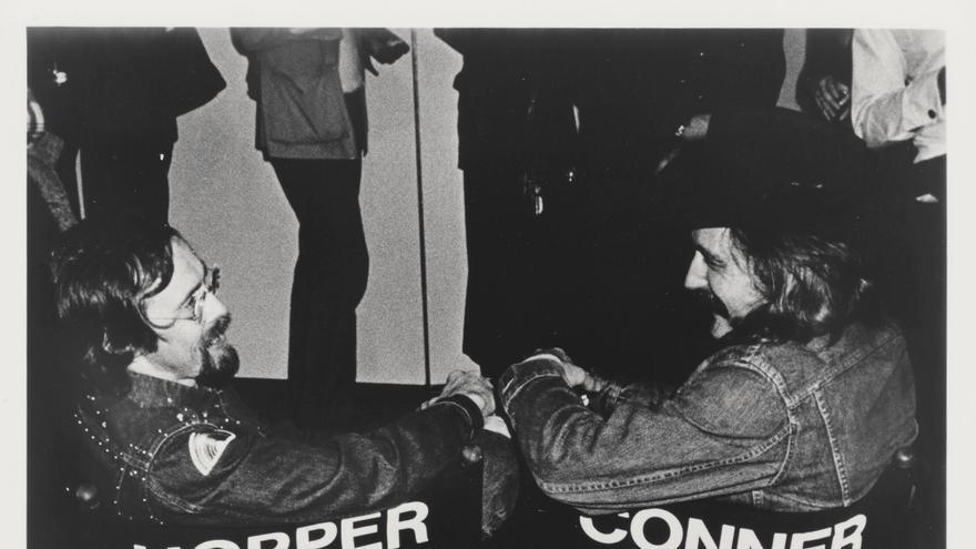 Bruce Conner con Dennis Hopper