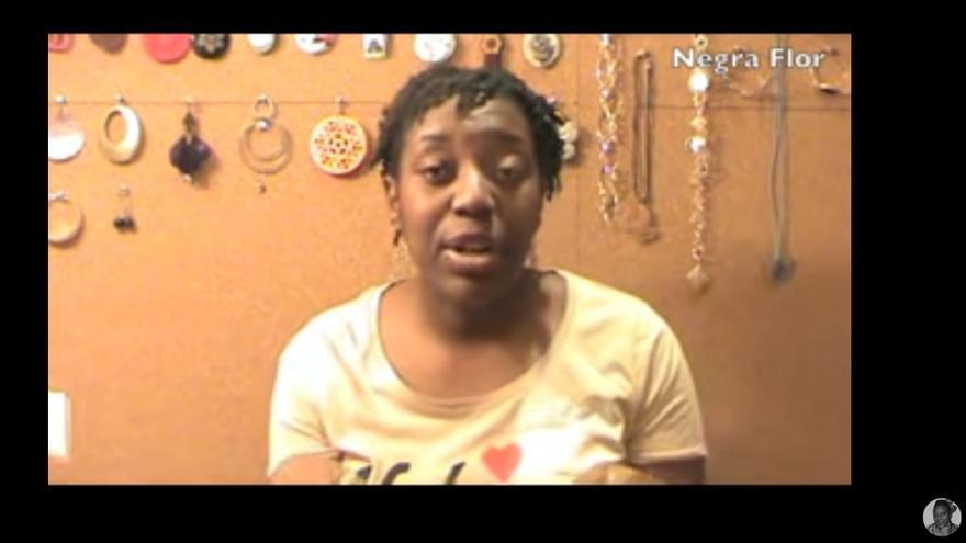 Captura de pantalla del vídeo "Ser mujer negra en España" en el canal de Desirée Bela-Lobedde