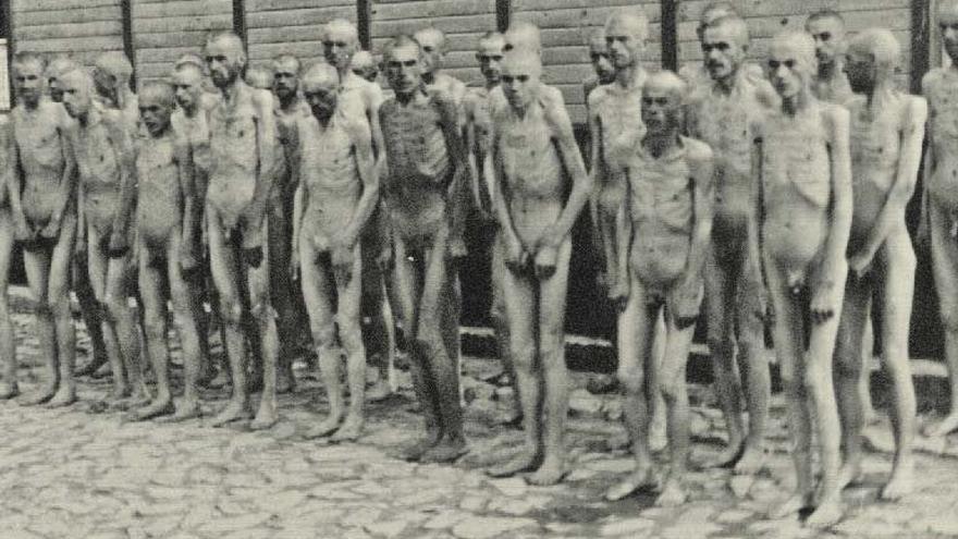 Esta es la foto censurada por Facebook. Prisioneros soviéticos en el campo de concentración de Mauthausen 