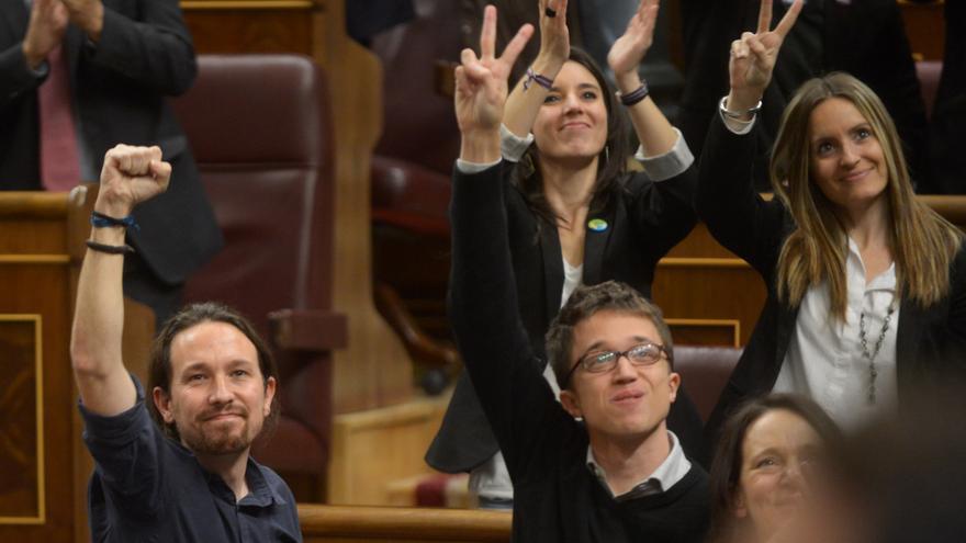 Los diputados de Podemos Pablo Iglesias, Irene Montero e Íñigo Errejón, el 13 de enero de 2016 durante la sesión constitutiva del Congreso de los Diputados de la XI Legislatura.