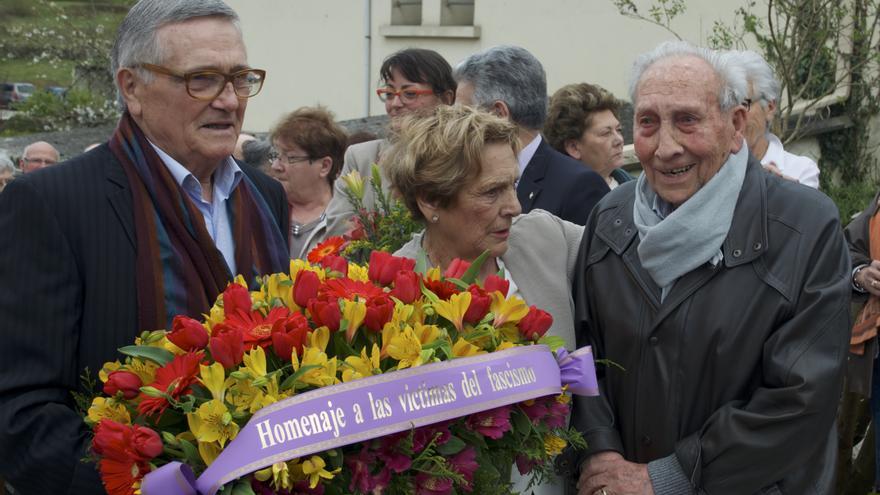José Alcubierre, en un homenaje realizado a los refugiados españoles que pasaron por los campos franceses de Ruelle y Angulema.