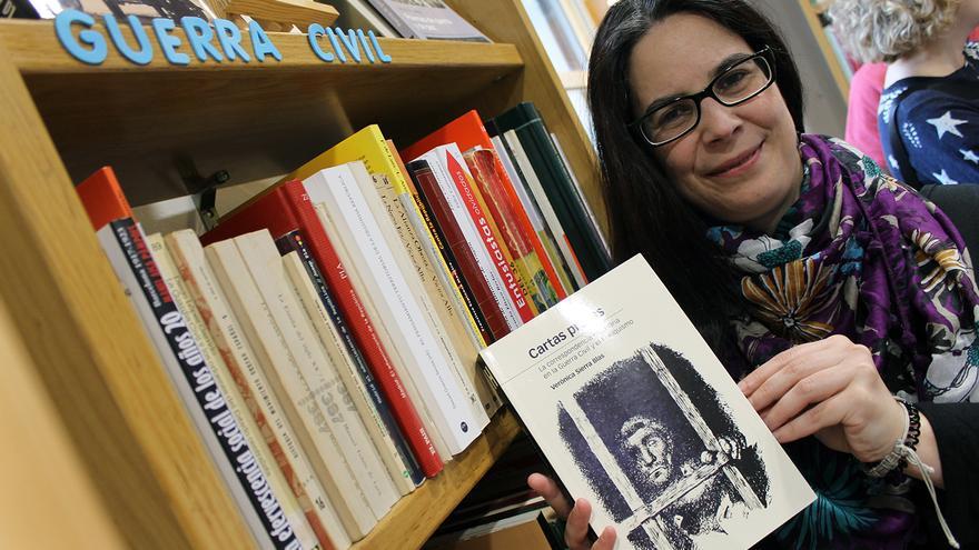 La autora de 'Cartas presas', Verónica Sierra Blas. | JUAN MIGUEL BAQUERO