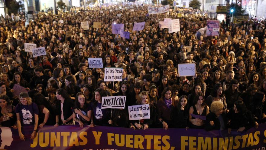 Vista de la manifestación del Día de la Mujer / Olmo Calvo