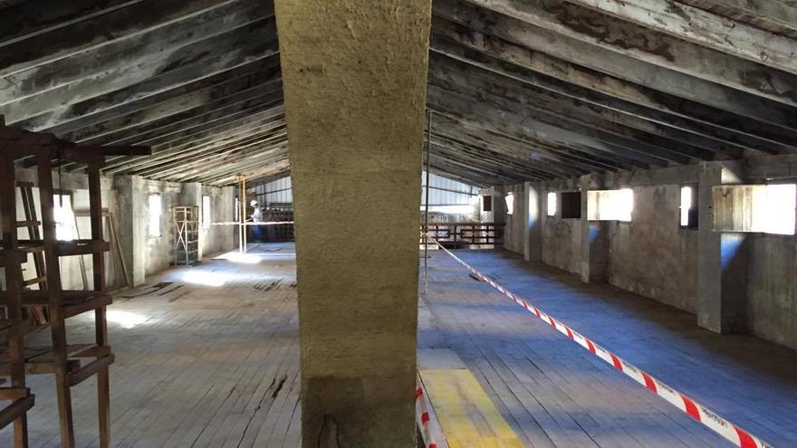 El interior de una de las naves de la antigua fábrica de Ceramo