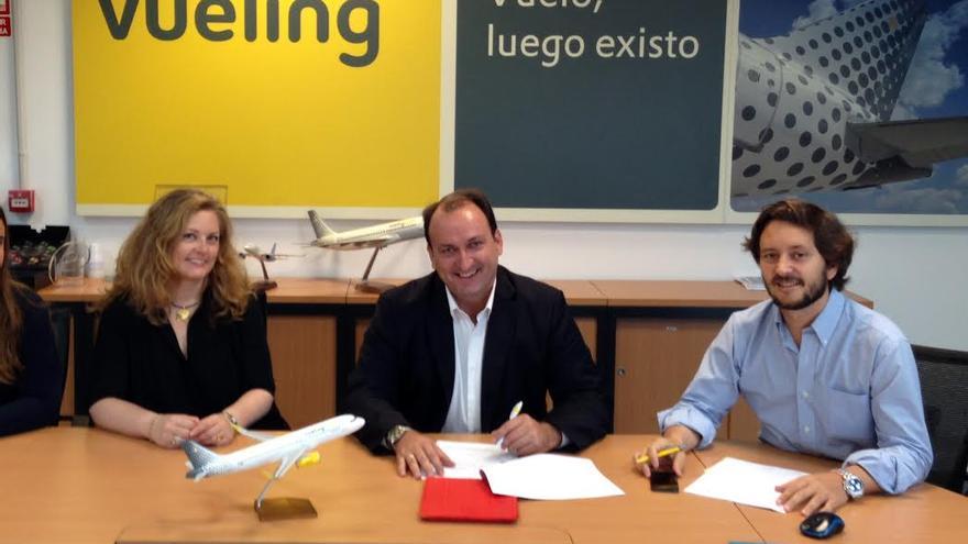 En la imagen, Ricardo Fernández de la Puente, este miércoles, en el acto la firma del convenio con Vueling.