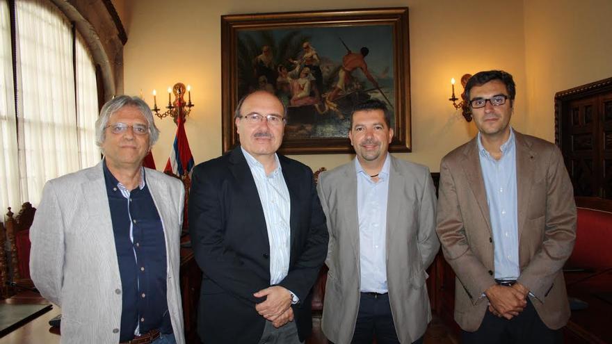 De izquierda a derecha, Juan Carlos Pérez, Juan José Cabrera, Rafael Rebolo y Zacarías Gómez.