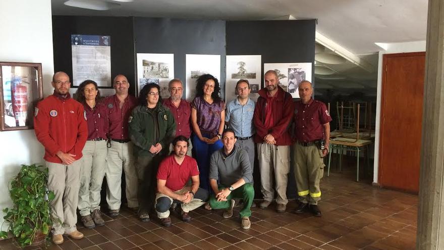 En la imagen, agentes y técnicos de Medio Ambiente con la consejera del área, Nieves Rosa Arroyo (cuarta por la derecha).