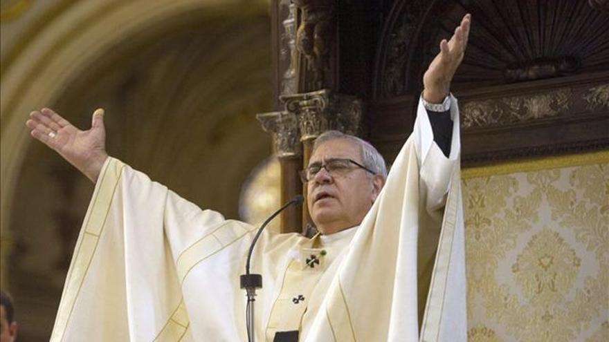 El arzobispo de Granada pide perdón por el escándalo de los 'Romanones'