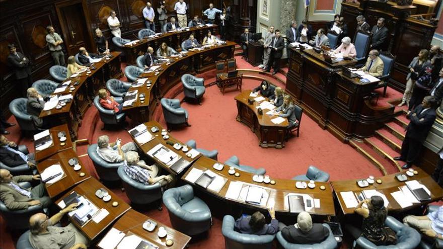 Resultado de imagen para Uruguay: Cámara de Diputados
