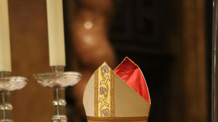 Cardenal Cañizares llama a estar "en primera fila" en defensa de la familia, la vida y la "emergencia educativa"