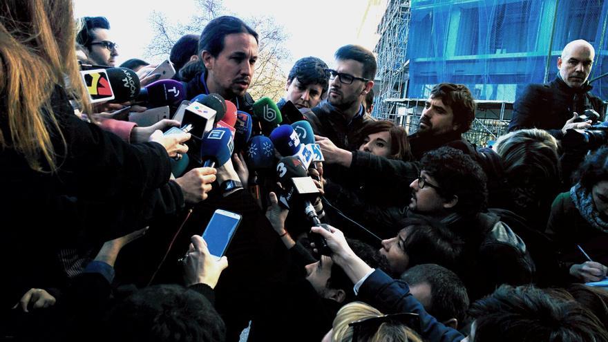 Pablo Iglesias a la entrada del Consejo Estatal Ciudadano. Foto: Aitor Riveiro