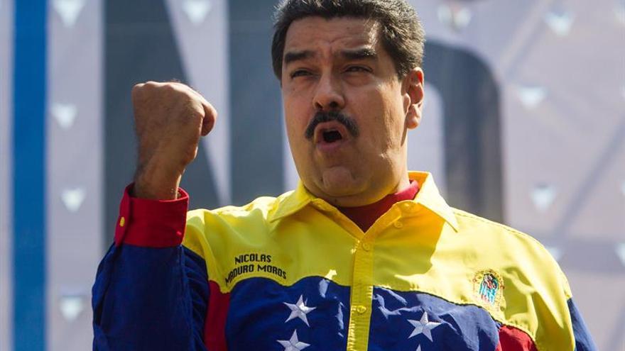 Maduro decretó días festivos "no laborales" el 21, 22 y 23 de marzo