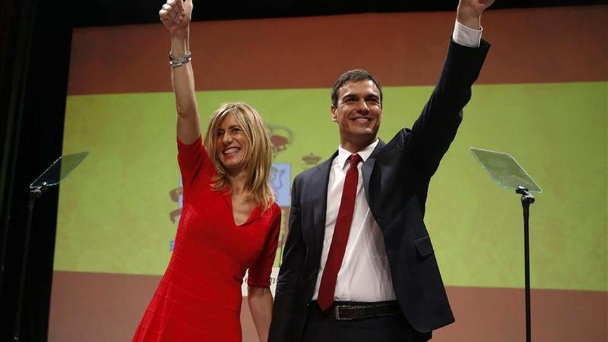 Pedro-Sanchez-bandera-Espana-PSOE_EDIIMA20150622_0078_4.jpg