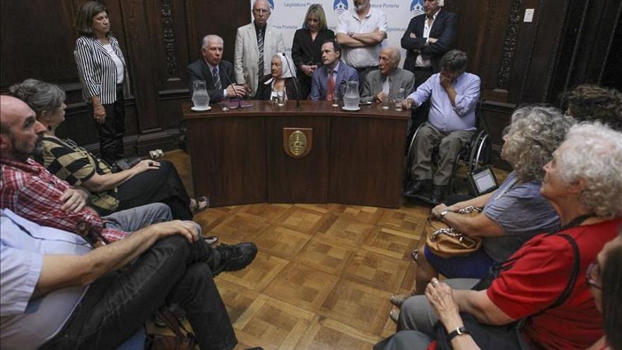 Querella por crímenes franquistas pide a jueces españoles que investiguen