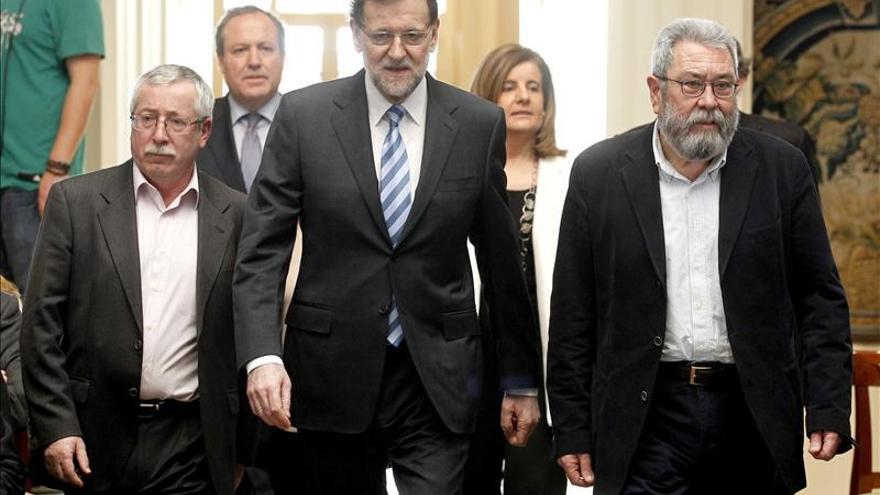 Rajoy ofrecerá diálogo a los agentes sociales pero no variará su reforma laboral