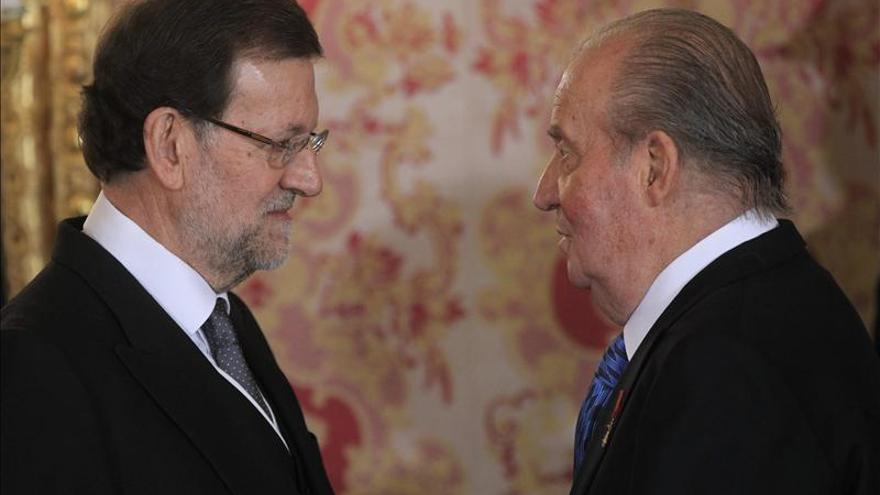 El Rey y Rajoy se reúnen hoy en su único despacho del verano en Marivent