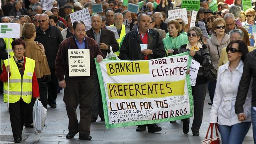 Rubalcaba anuncia acciones jurídicas en defensa de los afectados por las preferentes