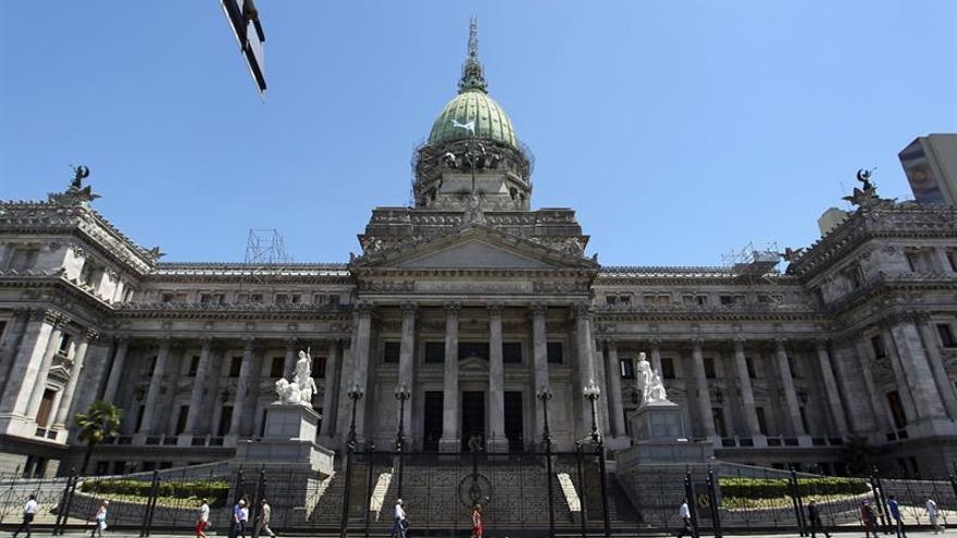 El Senado de Argentina da de baja a 376 empleados de su planta temporal