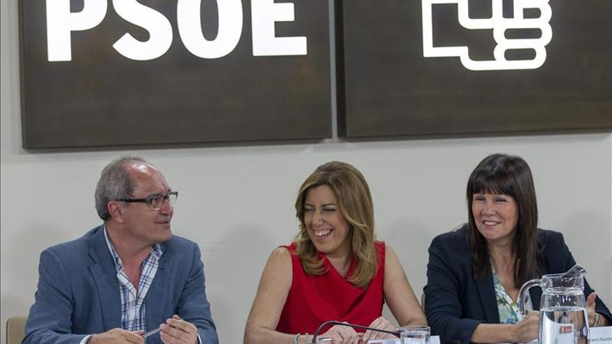 Susana Díaz dice que "su prioridad es Andalucía"