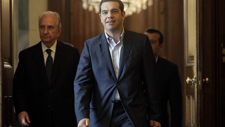 El líder de Syriza pide elecciones anticipadas antes de un nuevo acuerdo con la troika