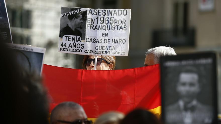 Víctimas del franquismo piden a la ONU que inste al Gobierno a investigar las desapariciones y abrir las fosas comunes