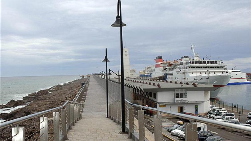 Una imagen de archivo del puerto de Melilla.