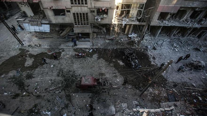 Al menos diez civiles mueren en un supuesto bombardeo de la coalición en Al Raqa