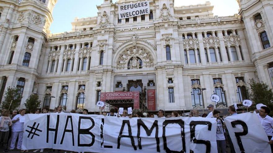 La plataforma 'Hablamos' reclama en Madrid "diálogo" en el conflicto catalán