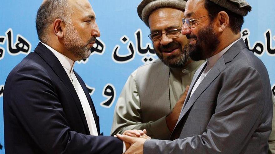 El segundo grupo insurgente afgano se suma a la paz con la firma de un esperado pacto