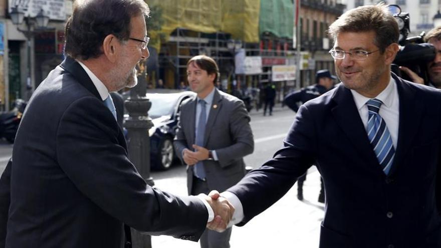 Corpus-Toledo-Rajoy-Catala-embajadores_EDIIMA20160526_0022_19.jpg