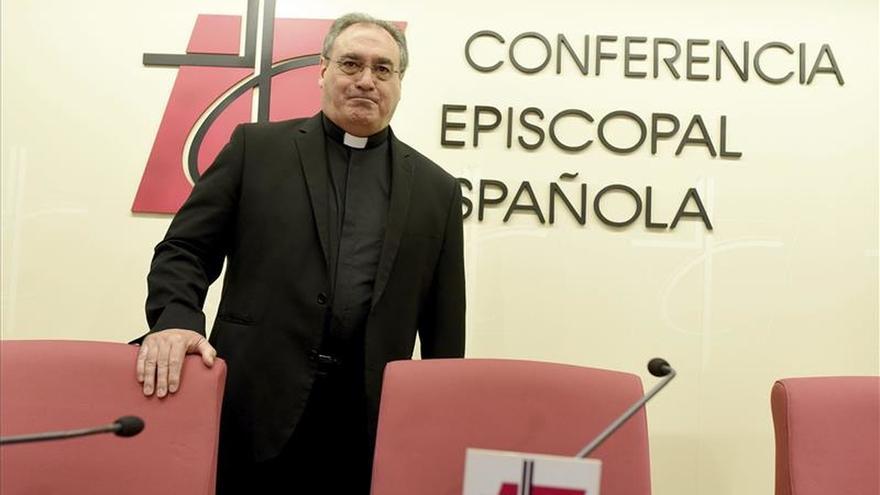 Gil Tamayo acusa al PSOE de buscar votos radicales con supresión de religión