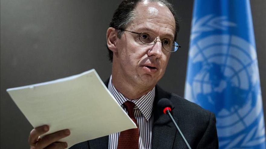 El relator de la ONU, Pablo de Greiff, ha reprochado al Estado que no investigue ni enjuicie los "graves" crímenes de la Guerra Civil y la dictadura. \ EFE