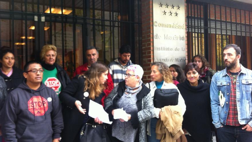 Los representantes de la PAH, PAVPS y FRAVM presentan su recurso contra la Comunidad de Madrid