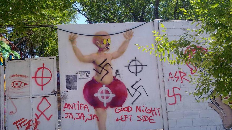 Una de las pintadas neonazis en la localidad madrileña de Alpedrete